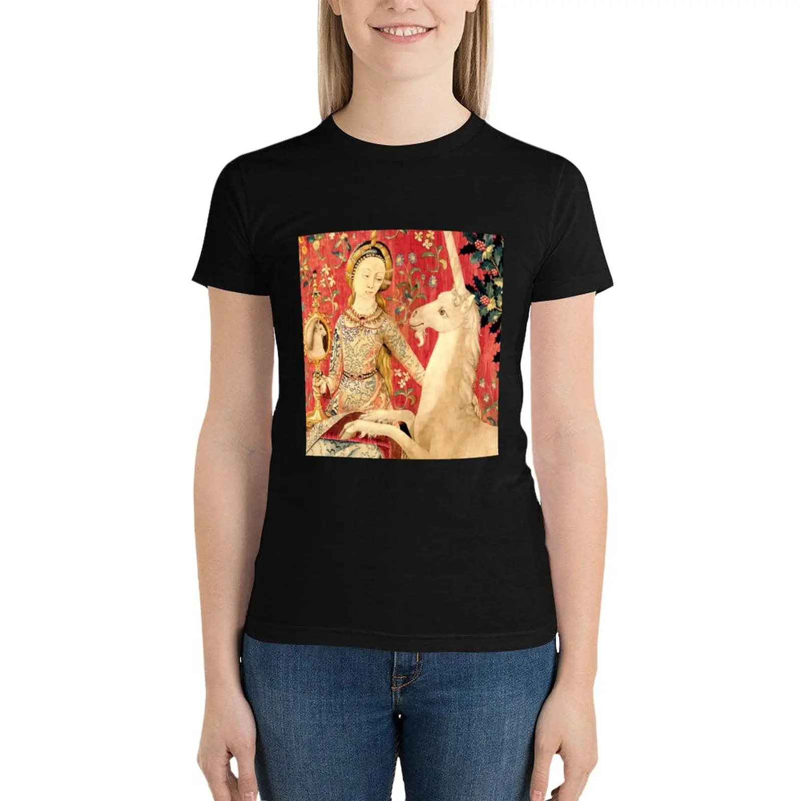 LADY AND UNICORN ,SIGHT Red Green Fantasy Flowers,Animals Detail T-Shirt korean fashion tees Women's summer blouses 2024
LADY AND UNICORN ,SIGHT Red Green Fantasy Flowers,Animals Detail T-Shirt korean fashion tees Women's summer blouses 2024