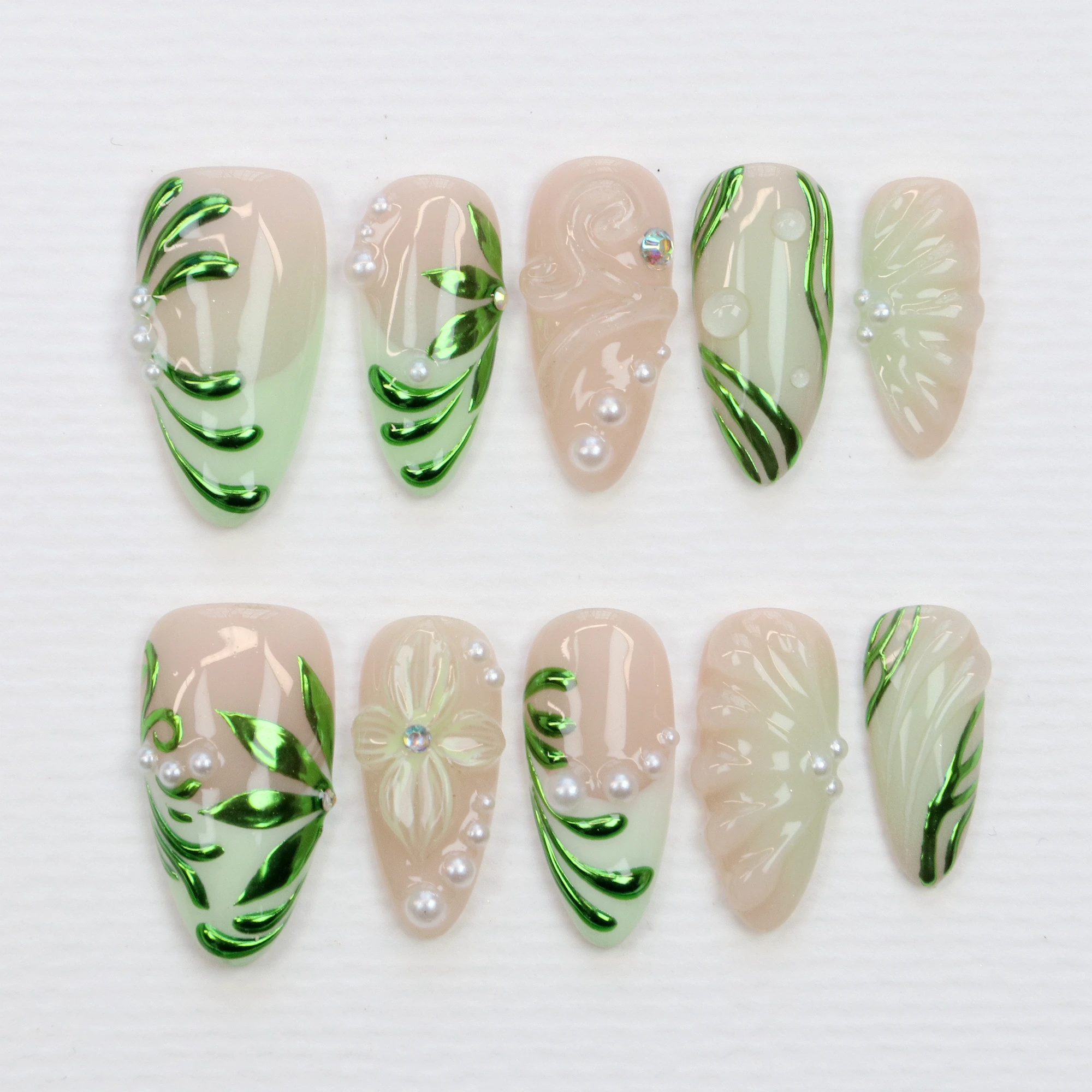 10PCS Y2K 3D Custom Design Luxury Long Stiletto Press On Nails,Beautiful Green Flowers FreeStyle Press Vacation Holiday Gift
10PCS Y2K 3D Custom Design Luxury Long Stiletto Press On Nails,Beautiful Green Flowers FreeStyle Press Vacation Holiday Gift