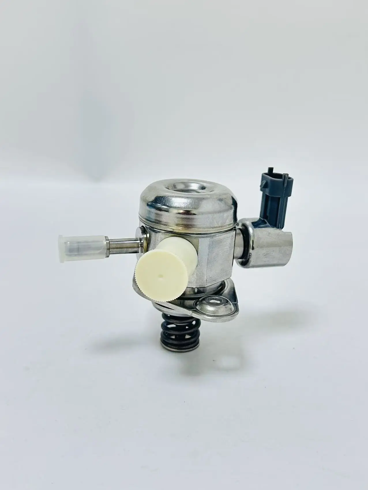 Топливный насос высокого давления для Volvo Ford Focus Mondeo Land Rover Range Rover EvoqueDJ5E9D376AA0261520152LR025599AG9Z935AG9E9D376AB
Топливный насос высокого давления для Volvo Ford Focus Mondeo Land Rover Range Rover EvoqueDJ5E9D376AA0261520152LR025599AG9Z935AG9E9D376AB