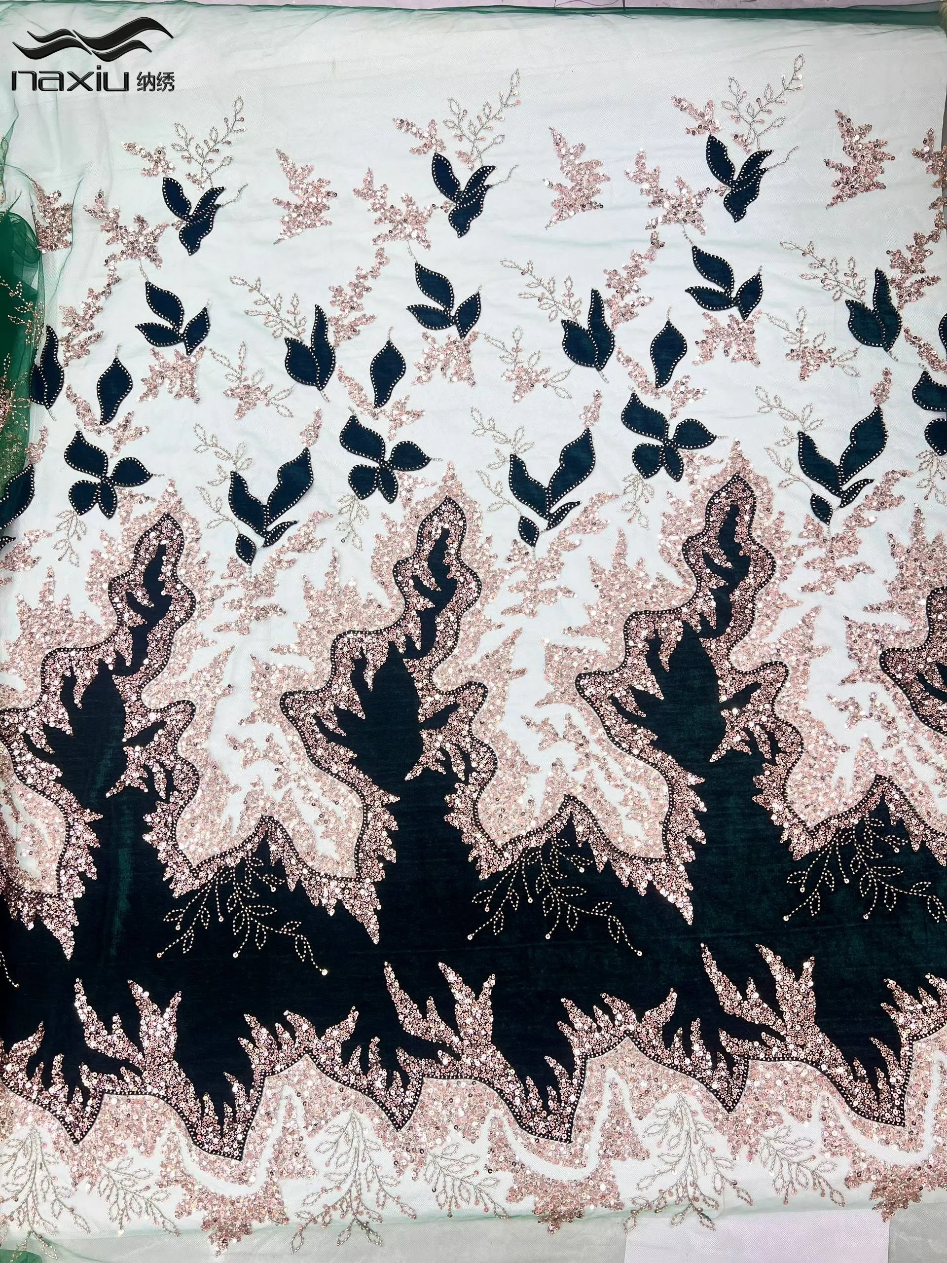 Madison French Velvet Beaded Sequins Lace Fabric 2026 High Quality 5 Y Mesh Tulle African Lace Fabric Nigerian For Wedding Dress
Madison French Velvet Beaded Sequins Lace Fabric 2026 High Quality 5 Y Mesh Tulle African Lace Fabric Nigerian For Wedding Dress