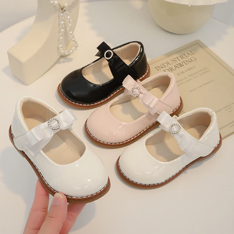 Children Flats Patent Leather Ballet Flats for Baby Girls Concise Round-Toe Mary Jane Shoes Soft Sole Toddler Girl Shoes
Children Flats Patent Leather Ballet Flats for Baby Girls Concise Round-Toe Mary Jane Shoes Soft Sole Toddler Girl Shoes