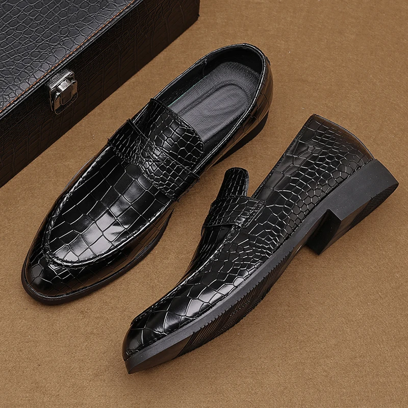 British Style Men's Pointed Leather Shoes Party High-end Dress Shoes Men's Loafers Outdoor Casual Shoes Comfortable Flat Shoes
British Style Men's Pointed Leather Shoes Party High-end Dress Shoes Men's Loafers Outdoor Casual Shoes Comfortable Flat Shoes
