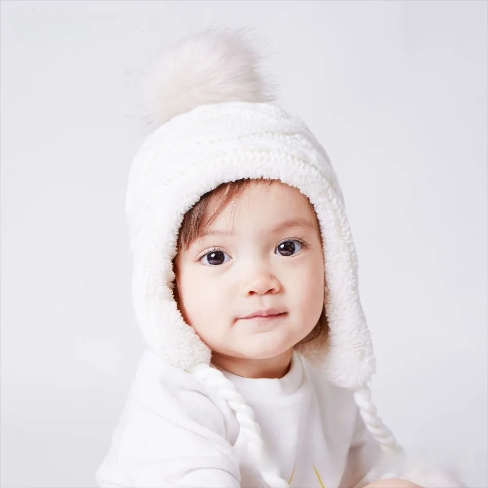 Милая мягкая зимняя шапка-бини для девочек с ушками и помпоном, на подкладке из шерпы, теплая, с защитой для ушей
Милая мягкая зимняя шапка-бини для девочек с ушками и помпоном, на подкладке из шерпы, теплая, с защитой для ушей