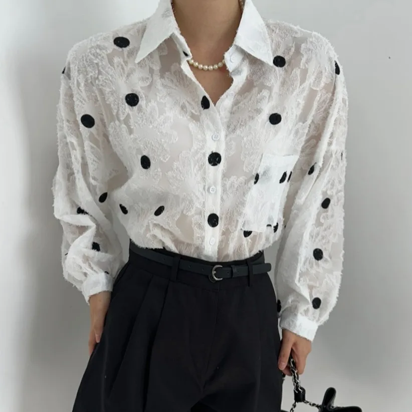 Новый осенний свободный кардиган с узором в горошек, бахромой и длинными рукавами, тонкий, легкий, модный женский пальто-накидка
Новый осенний свободный кардиган с узором в горошек, бахромой и длинными рукавами, тонкий, легкий, модный женский пальто-накидка