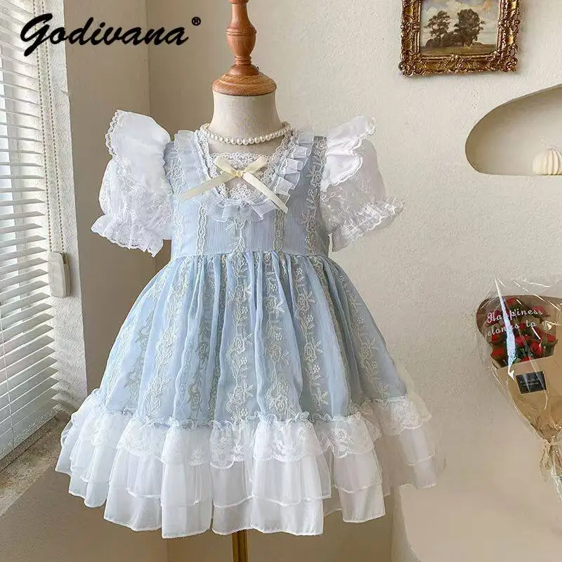 Sweet Baby Girls 2026 New Summer Fashon Lolita Princess Dress Kids Heavy Embroidery Puff Sleeve Lace Trim Cute Bow Tulle Dress
Sweet Baby Girls 2026 New Summer Fashon Lolita Princess Dress Kids Heavy Embroidery Puff Sleeve Lace Trim Cute Bow Tulle Dress