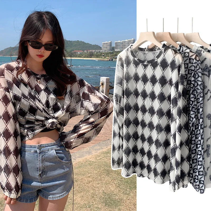 2022 Summer Ice Silk Ladies Checkerboard T-shirt Top With Long-sleeved T-shirt Women's Ice Silk Sunscreen Mesh Bottoming Shirt
2022 Summer Ice Silk Ladies Checkerboard T-shirt Top With Long-sleeved T-shirt Women's Ice Silk Sunscreen Mesh Bottoming Shirt