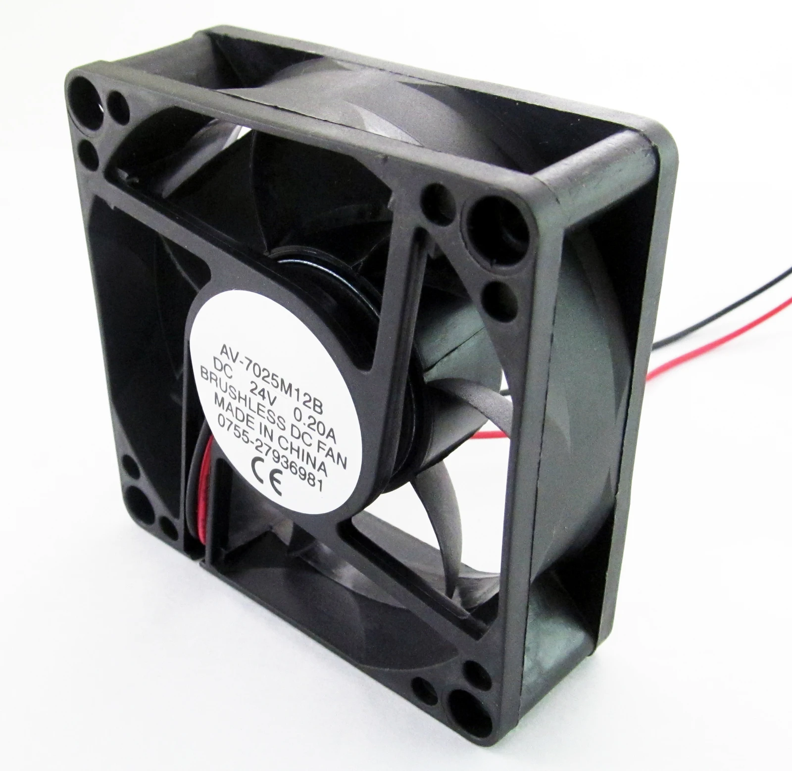 Для 3 шт., 12 В, 7 лопастей, 70x70x25 мм, 70 мм, 7025, бесщеточный охлаждающий вентилятор постоянного тока, 2-контактные разъемы 
Для 3 шт., 12 В, 7 лопастей, 70x70x25 мм, 70 мм, 7025, бесщеточный охлаждающий вентилятор постоянного тока, 2-контактные разъемы