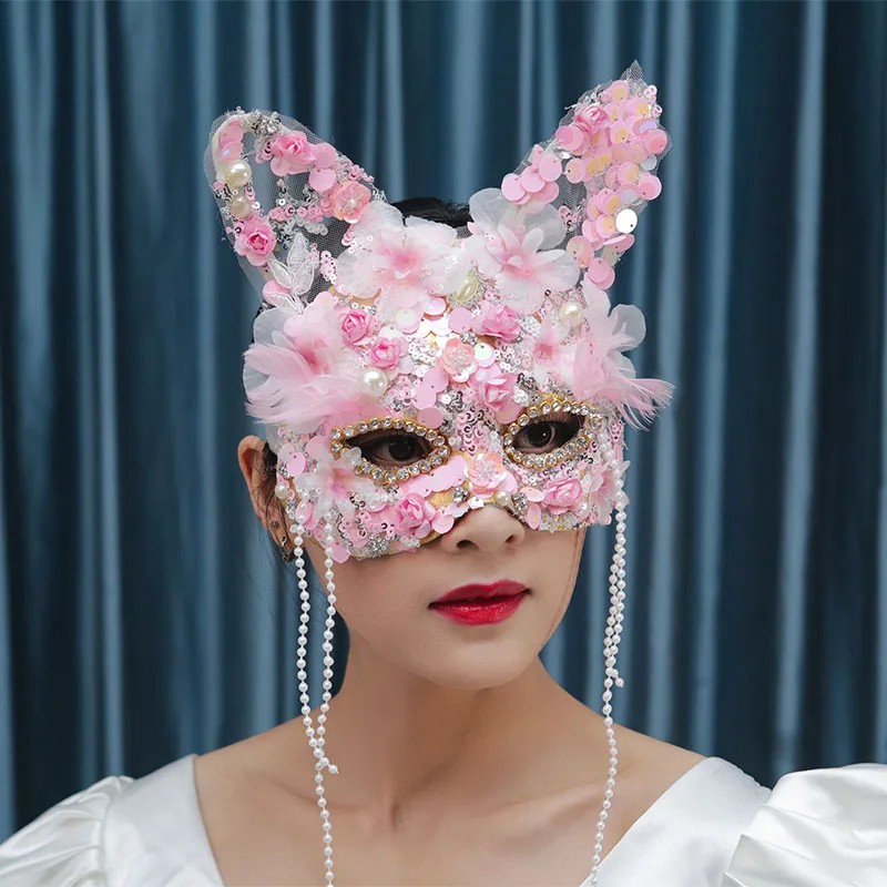 Halloween Mask Cute Pink Carnival Ball Party Mysterious Rabbit Ears Window Display Female
Halloween Mask Cute Pink Carnival Ball Party Mysterious Rabbit Ears Window Display Female