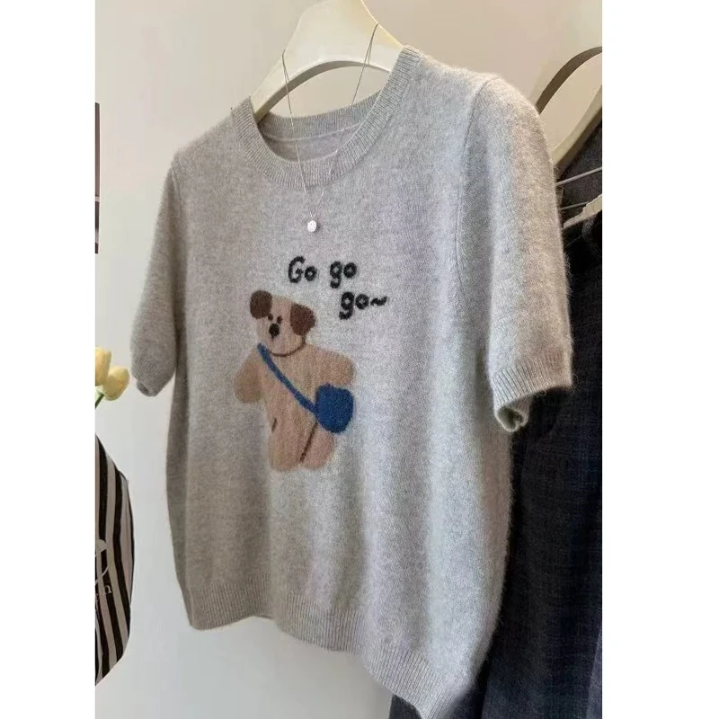 Новый женский свитер с круглым вырезом из 100% австралийской шерсти, футболка, европейский и американский трендовый женский пуловер с короткими рукавами
Новый женский свитер с круглым вырезом из 100% австралийской шерсти, футболка, европейский и американский трендовый женский пуловер с короткими рукавами