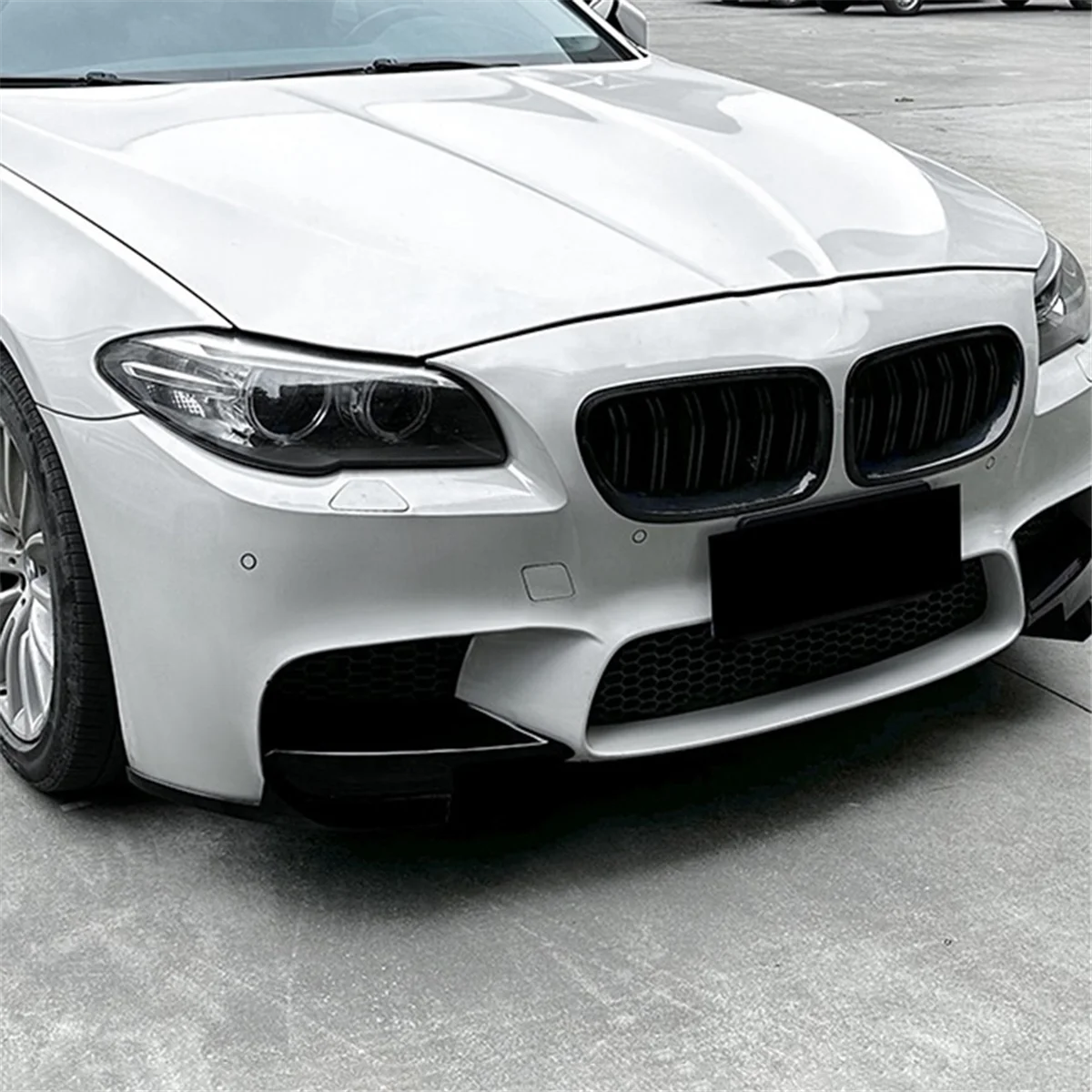 # 911N для BMW 5 серии M5 F10 2011-2017, передний бампер, угловой диффузор, сплиттер, спойлер, защита, глянцевый черный (глянцевый черный)
# 911N для BMW 5 серии M5 F10 2011-2017, передний бампер, угловой диффузор, сплиттер, спойлер, защита, глянцевый черный (глянцевый черный)
