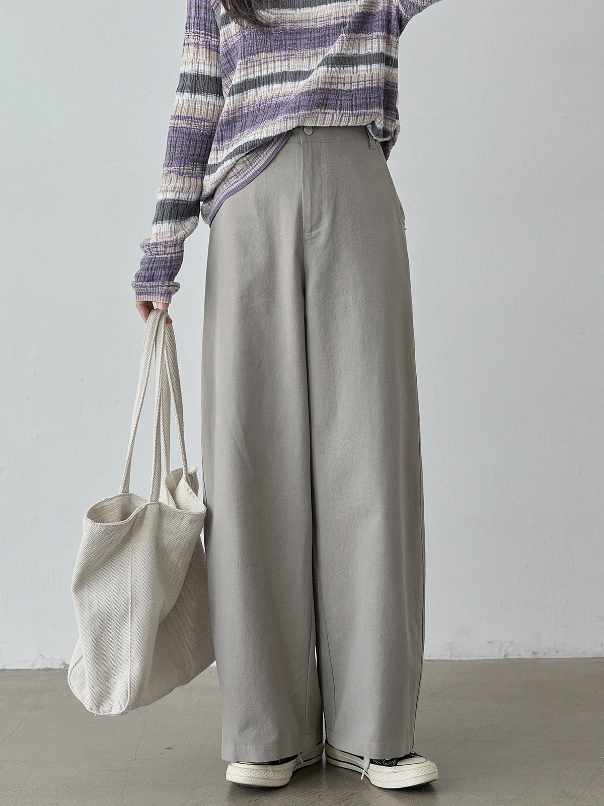 High Waist Wide Leg Casual Pants Women's Spring New Style Retro Atmosphere Versatile Slimming HUIXI Drawing Series
High Waist Wide Leg Casual Pants Women's Spring New Style Retro Atmosphere Versatile Slimming HUIXI Drawing Series