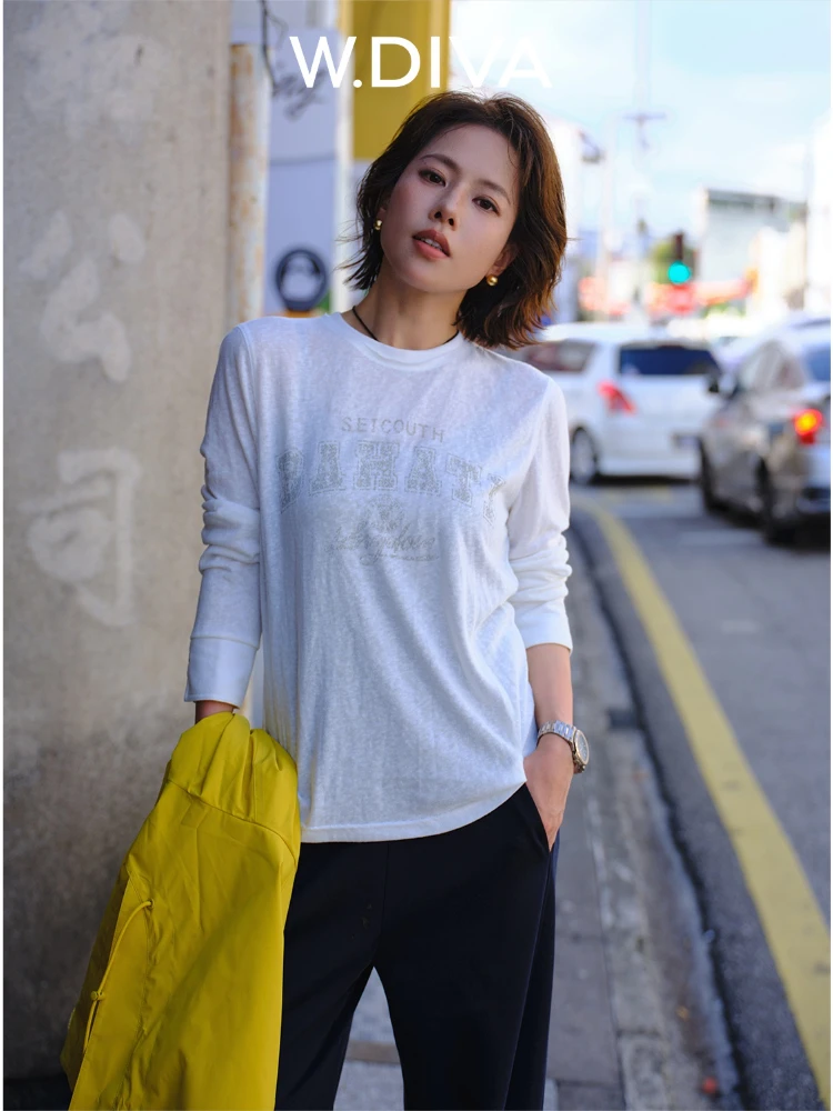 WDiva Snowflake Cotton Long Sleeve Casual Printed Women's T-shirt Thin Texture Commute Style Standard Fit Pure Color Spring
WDiva Snowflake Cotton Long Sleeve Casual Printed Women's T-shirt Thin Texture Commute Style Standard Fit Pure Color Spring