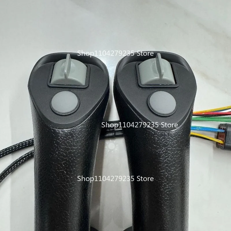 Finger Pulling Wheel Electric Control Handle Fits E20 E27 E25 E17 Doosan 17
Finger Pulling Wheel Electric Control Handle Fits E20 E27 E25 E17 Doosan 17