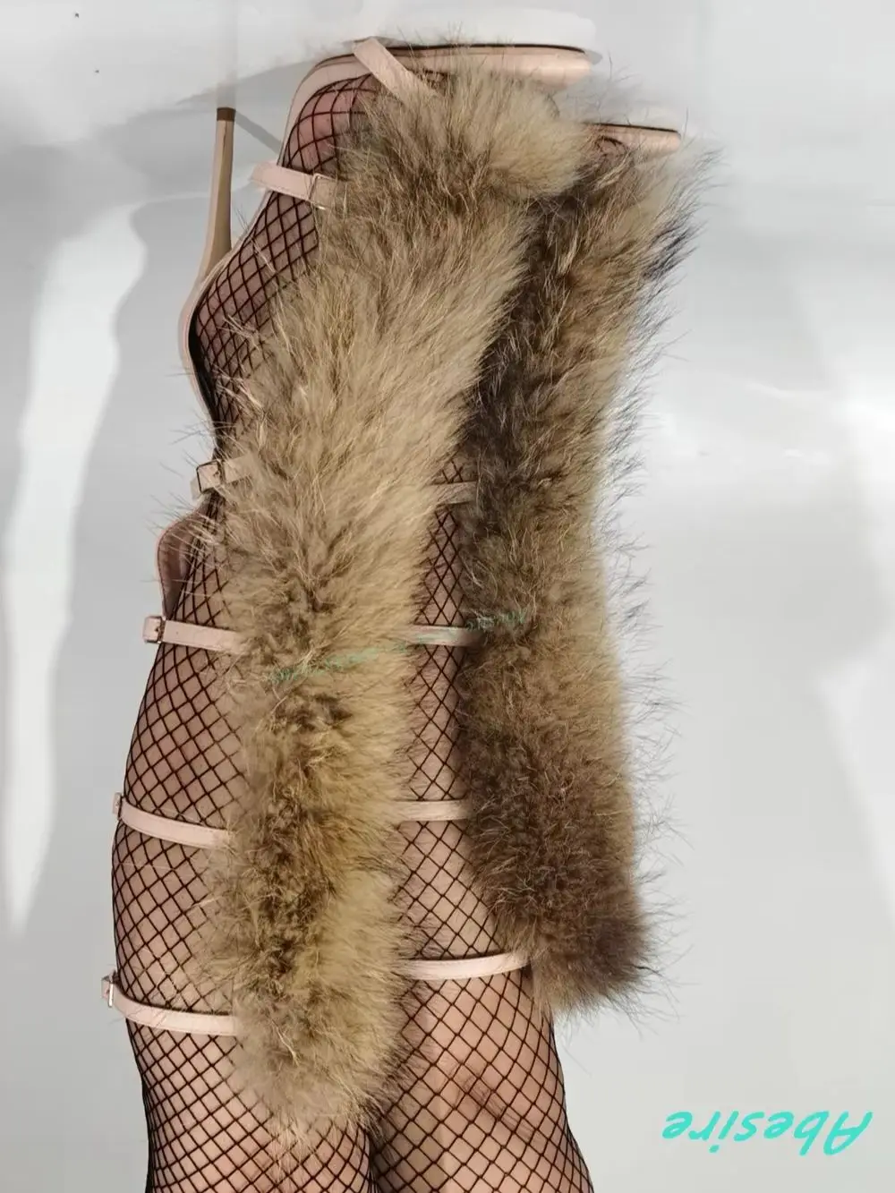 Open Toe Thin Heels Hollow Out Zipper Women's Sandals Fluffy Fur Multi-Buckles Patchwork Sandals Spicy Girls Party Fashion Shoes
Open Toe Thin Heels Hollow Out Zipper Women's Sandals Fluffy Fur Multi-Buckles Patchwork Sandals Spicy Girls Party Fashion Shoes