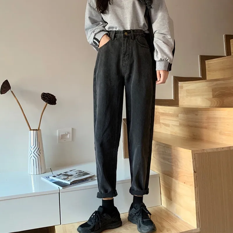 Универсальные джинсовые джинсы с высокой талией, женские большие размеры, девять очков, папа Харлан, прямые штанины, модные INS, осень 2025 г.
Универсальные джинсовые джинсы с высокой талией, женские большие размеры, девять очков, папа Харлан, прямые штанины, модные INS, осень 2025 г.