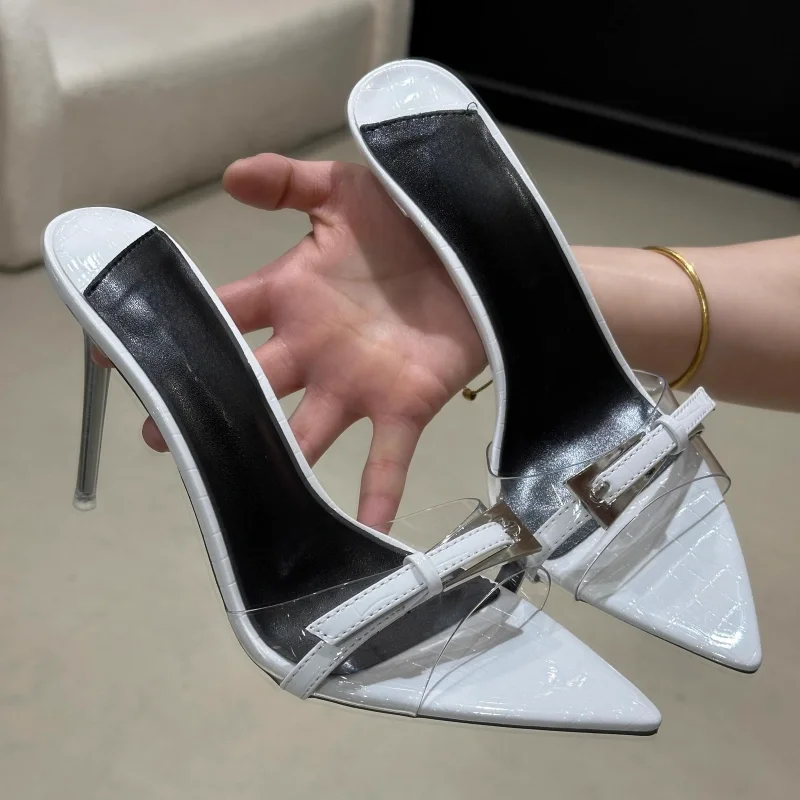 Модельер Новые прозрачные туфли из ПВХ без шнуровки Сексуальные женские туфли на высоком каблуке-шпильке с острым носком и открытым носком Женские тапочки на высоком каблуке
Модельер Новые прозрачные туфли из ПВХ без шнуровки Сексуальные женские туфли на высоком каблуке-шпильке с острым носком и открытым носком Женские тапочки на высоком каблуке