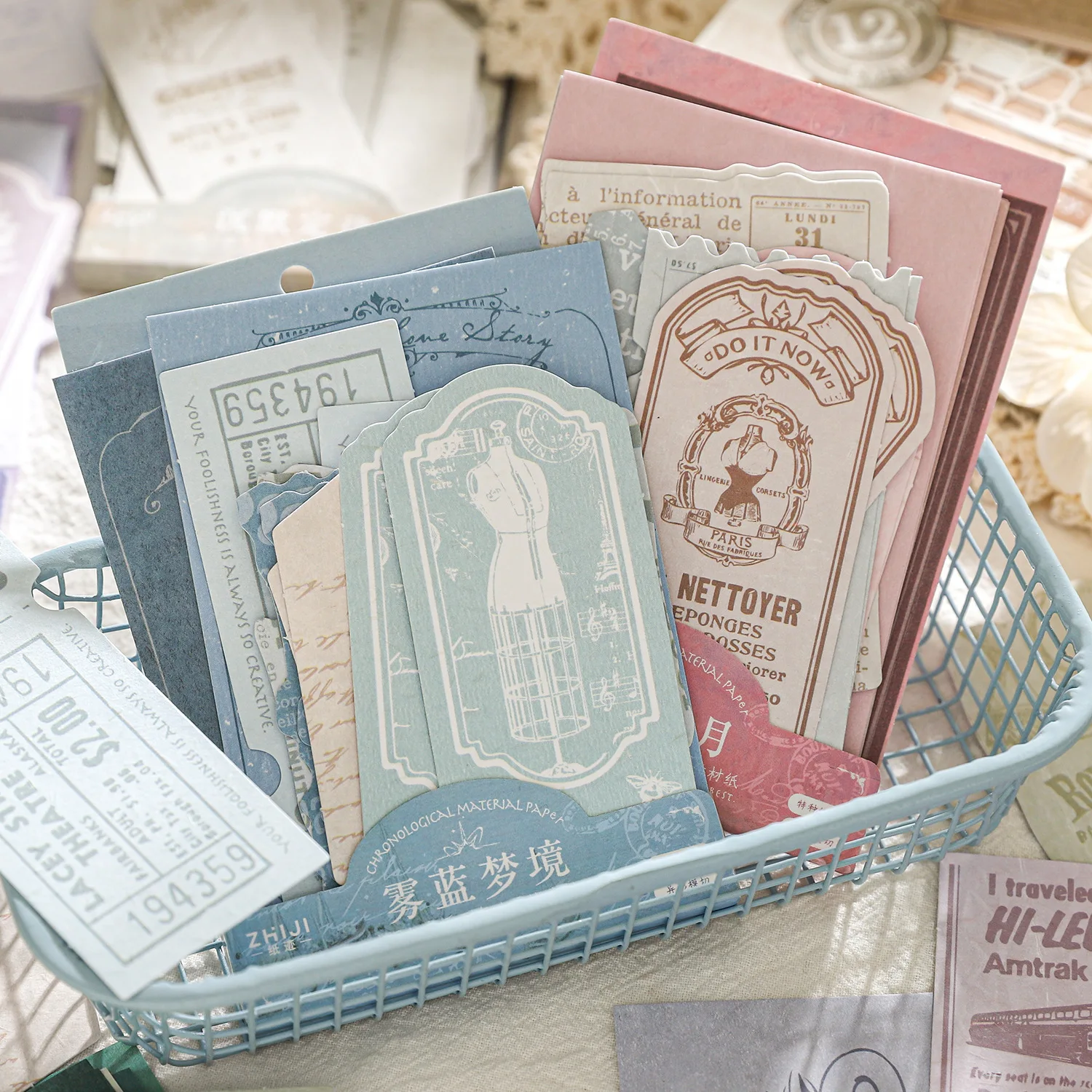20pcs Memo Pads Material Paper the calendar year Junk Journal Scrapbooking Cards Retro Background Decoration Paper
20pcs Memo Pads Material Paper the calendar year Junk Journal Scrapbooking Cards Retro Background Decoration Paper
