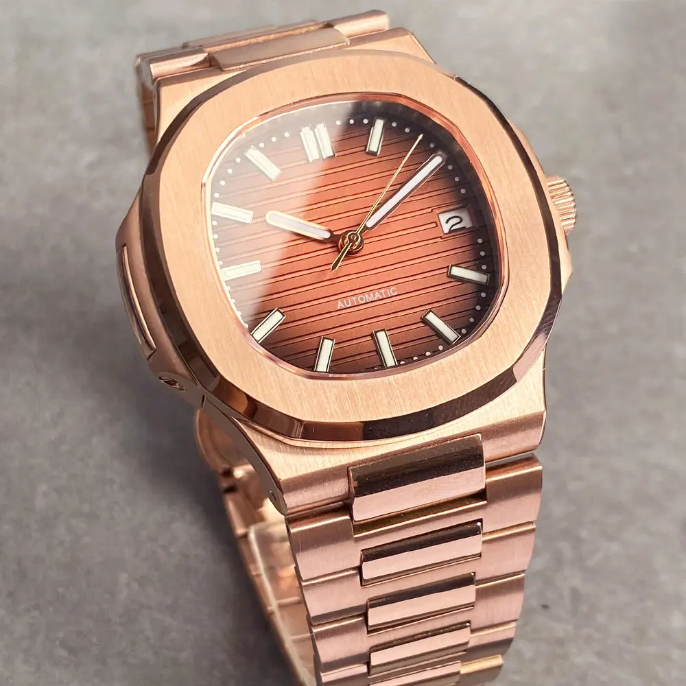 40mm rose gold Square NH35A Automatic Sporty Elegance 5712Style classics Retro Men's Watch Sapphire Crystal Brushed Case Bracele
40mm rose gold Square NH35A Automatic Sporty Elegance 5712Style classics Retro Men's Watch Sapphire Crystal Brushed Case Bracele