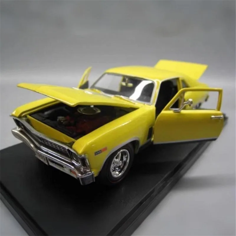 1:32 NOVA SS Alloy Classic Muscle Sports Car Model Diecasts Metal Retro Sports Vehicles Car Model Simulation Childrens Toys Gift
1:32 NOVA SS Alloy Classic Muscle Sports Car Model Diecasts Metal Retro Sports Vehicles Car Model Simulation Childrens Toys Gift