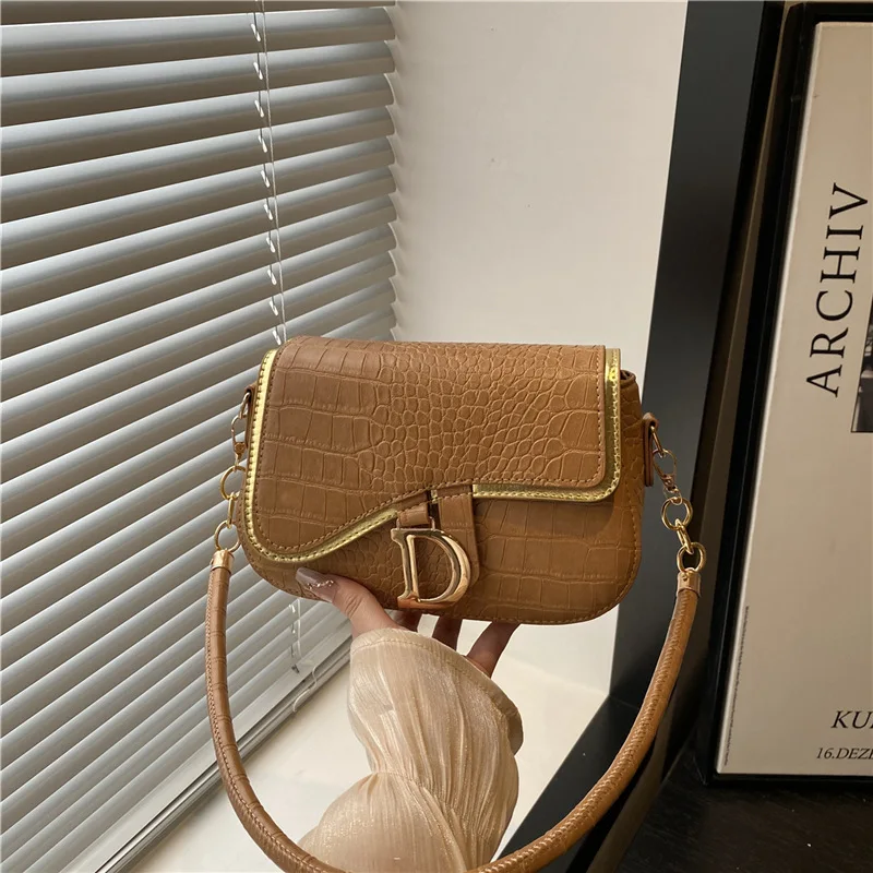 2025 Autumn Winter Saddle Bag – Premium Leather Shoulder/Crossbody Purse, Trendy & Versatile for Women
2025 Autumn Winter Saddle Bag – Premium Leather Shoulder/Crossbody Purse, Trendy & Versatile for Women