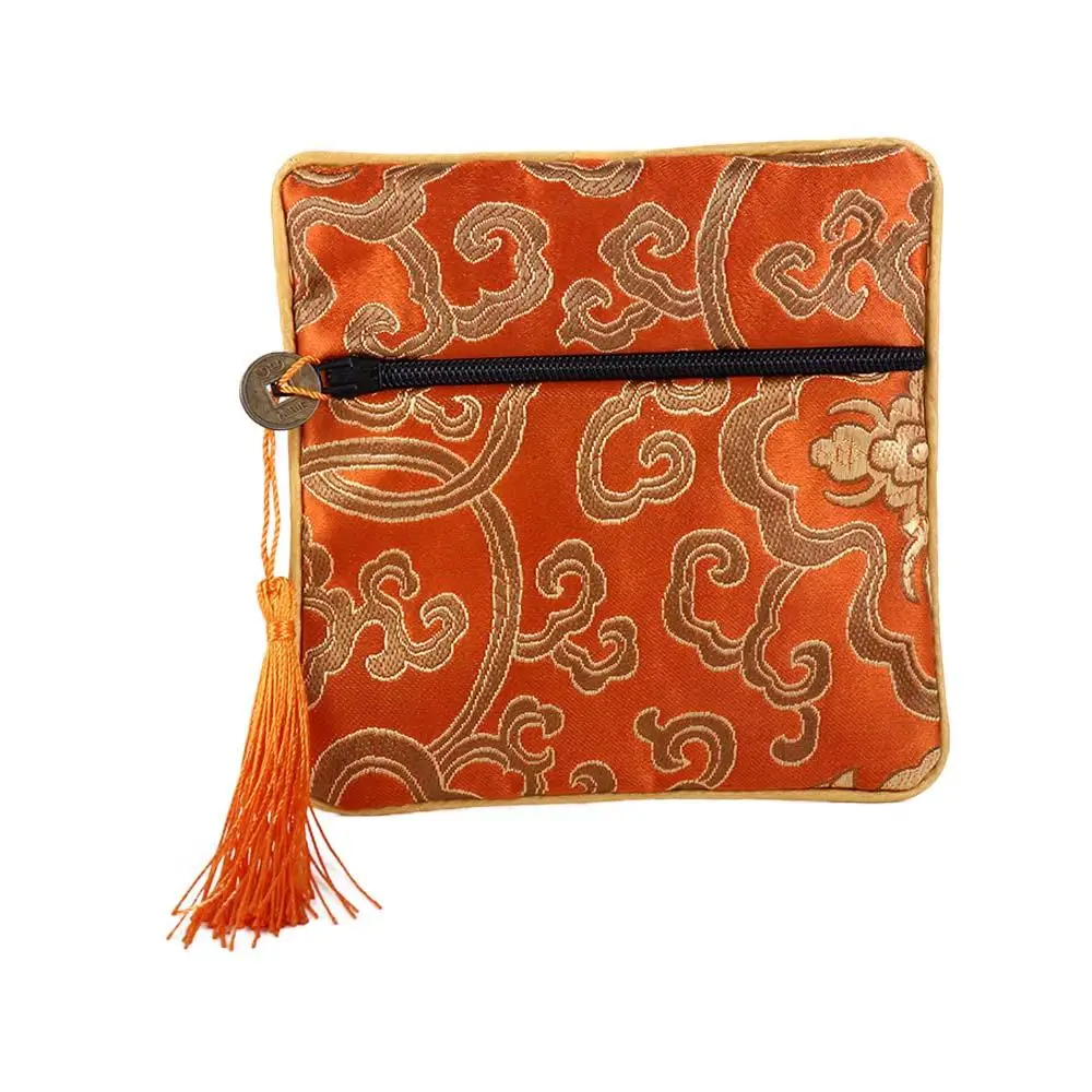 Jewelry Packaging Embroidery Flower Pattern Brocade Pouch Chinese Style Coin Purse Jewelry Storage Bag Silk Jewelry Organizer
Jewelry Packaging Embroidery Flower Pattern Brocade Pouch Chinese Style Coin Purse Jewelry Storage Bag Silk Jewelry Organizer
