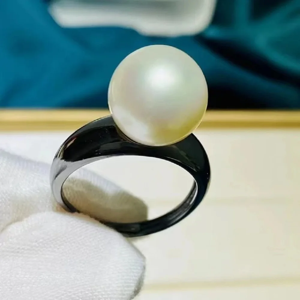 Black 925 sterling silver adjustable ring AAAA 11-12mm natural pearl bead ring
Black 925 sterling silver adjustable ring AAAA 11-12mm natural pearl bead ring