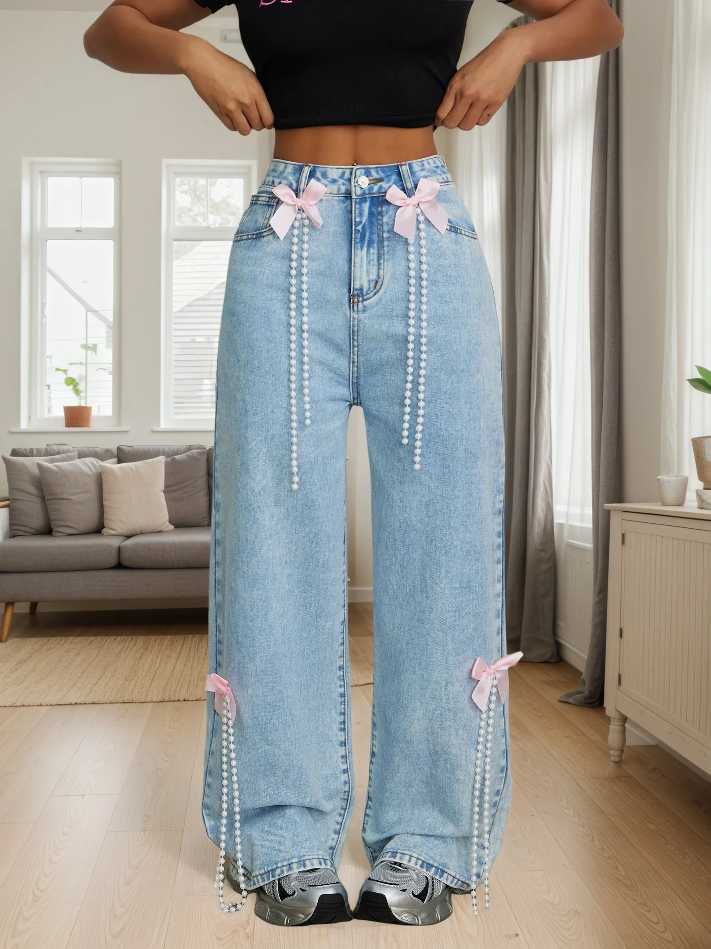 European American Style Jeans Fashion New Bow Bead Chain Wide Leg Pants Spring Autumn Versatile New Women's Clothing 2025
European American Style Jeans Fashion New Bow Bead Chain Wide Leg Pants Spring Autumn Versatile New Women's Clothing 2025