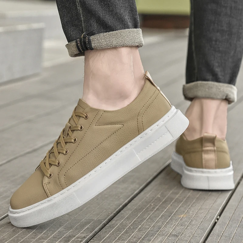 Genuine leather men's board shoes Minimalist trendy and comfortable style Leisure Outdoor Sports White high-quality shoes Hot
Genuine leather men's board shoes Minimalist trendy and comfortable style Leisure Outdoor Sports White high-quality shoes Hot