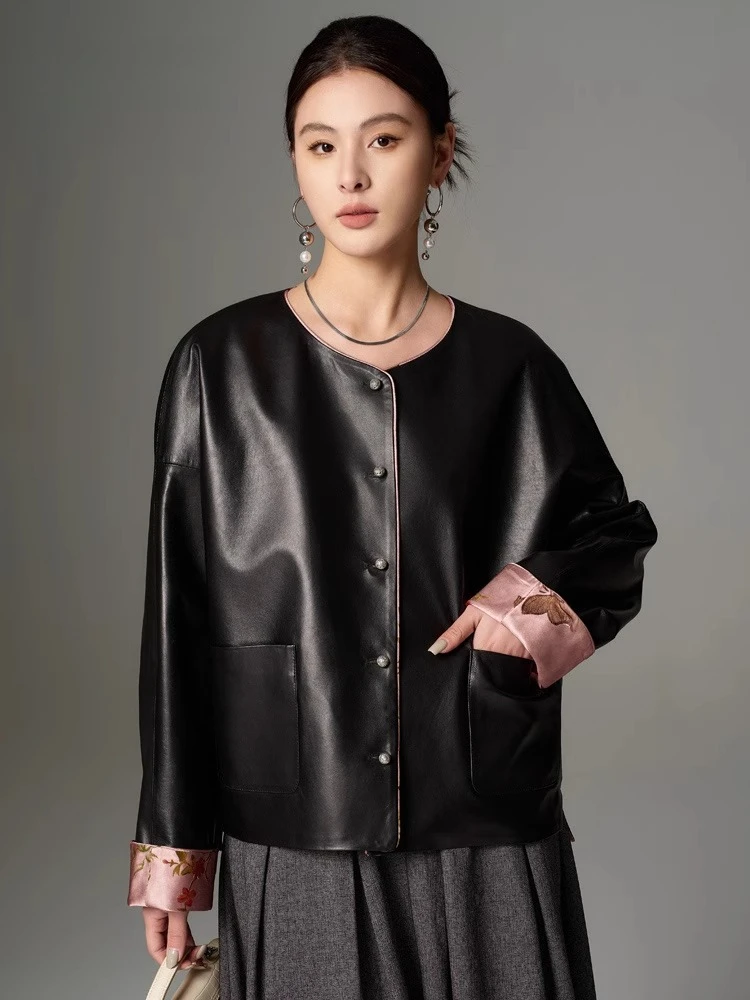 O-neck Black Genuine Leather Jacket for Women Spring Autumn 2026 New High-end Simple Double-sided Wear Short Real Sheepskin Coat
O-neck Black Genuine Leather Jacket for Women Spring Autumn 2026 New High-end Simple Double-sided Wear Short Real Sheepskin Coat
