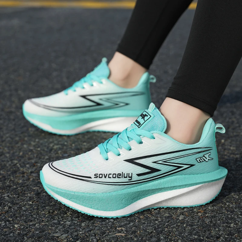 Men's Casual Sneakers Anti-slip Mesh Thick Sole Low-top Men's Road Running Shoes Cushioning Suitable for Outdoor Walking Camping
Men's Casual Sneakers Anti-slip Mesh Thick Sole Low-top Men's Road Running Shoes Cushioning Suitable for Outdoor Walking Camping