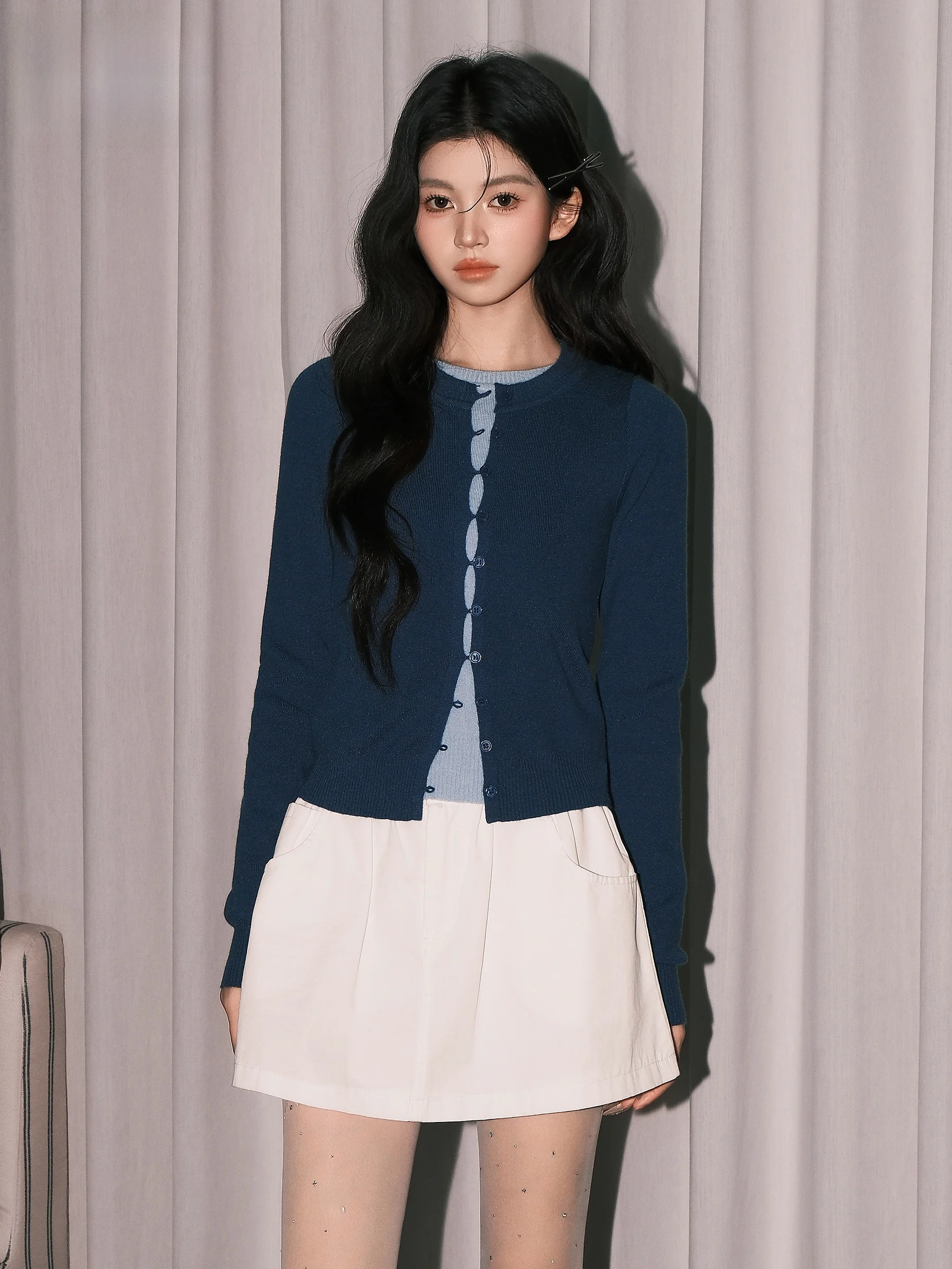 Korean Style Blue Long Sleeve Knitted Top Women's Slimming Design Unique Personality Autumn New Arrival Single Piece Knitted ...
Korean Style Blue Long Sleeve Knitted Top Women's Slimming Design Unique Personality Autumn New Arrival Single Piece Knitted ...