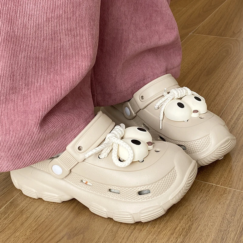 High-quality Women's Slippers in Summer 2025 New Thick-soled Non-slip Versatile Women's Shoes Lightweight EVA Material Sandals
High-quality Women's Slippers in Summer 2025 New Thick-soled Non-slip Versatile Women's Shoes Lightweight EVA Material Sandals