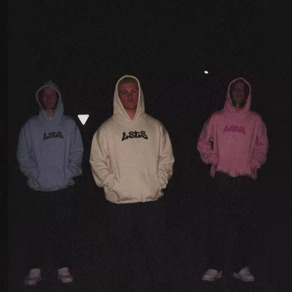 Y2k Winter Long Sleeved Hoodie Sweatshirt Oversized Winter Clothes Streetwear Y2k Vintage Punk Graffiti Print Top School Ootd
Y2k Winter Long Sleeved Hoodie Sweatshirt Oversized Winter Clothes Streetwear Y2k Vintage Punk Graffiti Print Top School Ootd