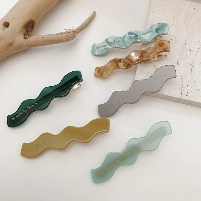 Fashion Women Hair Clips Elegant Wavy Acetate Hair Barrettes Girls Solid Color Hair Clip Hair Accessories Hairclip 2022 New
Fashion Women Hair Clips Elegant Wavy Acetate Hair Barrettes Girls Solid Color Hair Clip Hair Accessories Hairclip 2022 New