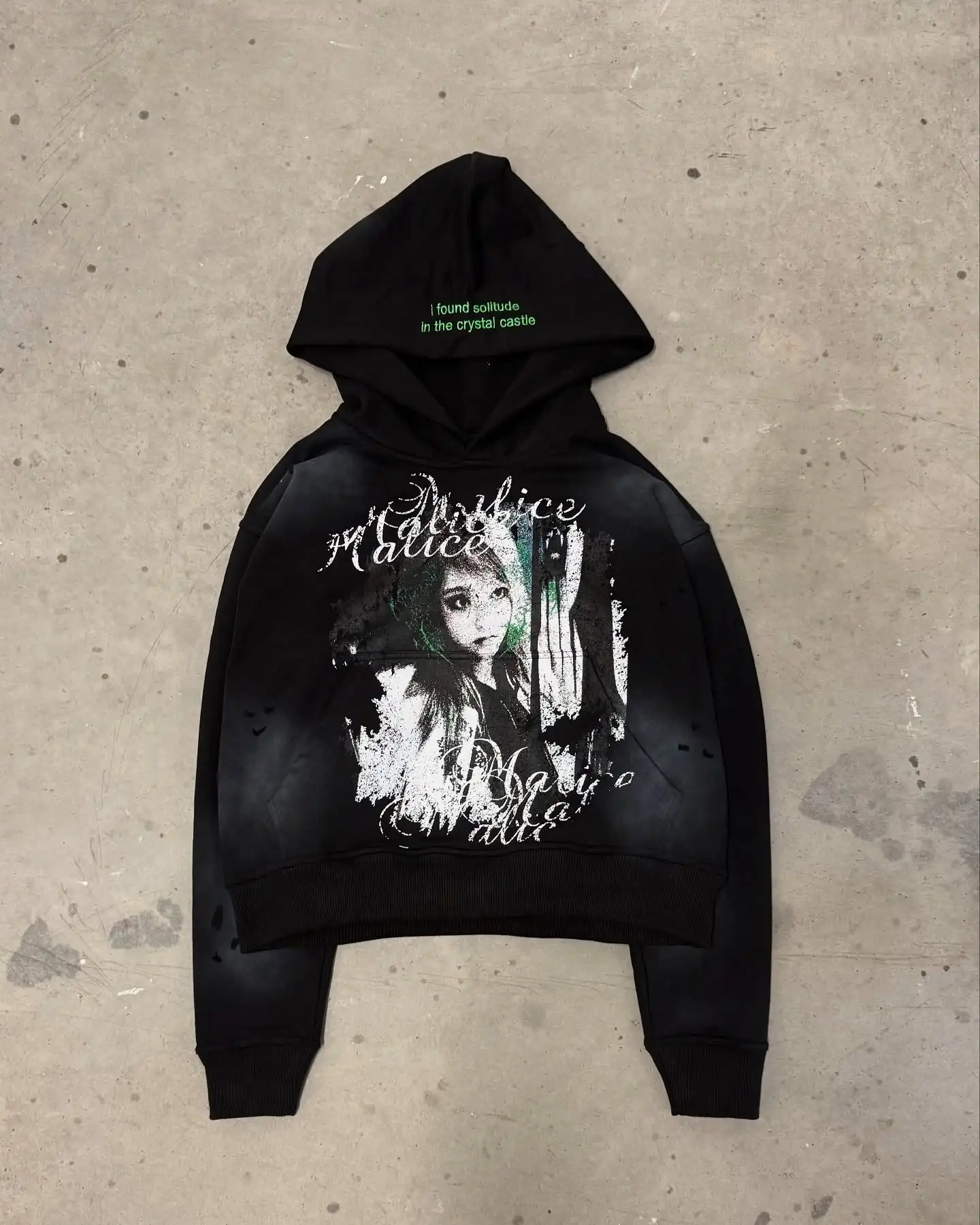 Harajuku Crystal Castle Hoodies Women Y2k Top Grunge Oversize Hoodie Hip Hop Casual Streetwear Sweatshirt Tracksuit Men Clothing
Harajuku Crystal Castle Hoodies Women Y2k Top Grunge Oversize Hoodie Hip Hop Casual Streetwear Sweatshirt Tracksuit Men Clothing