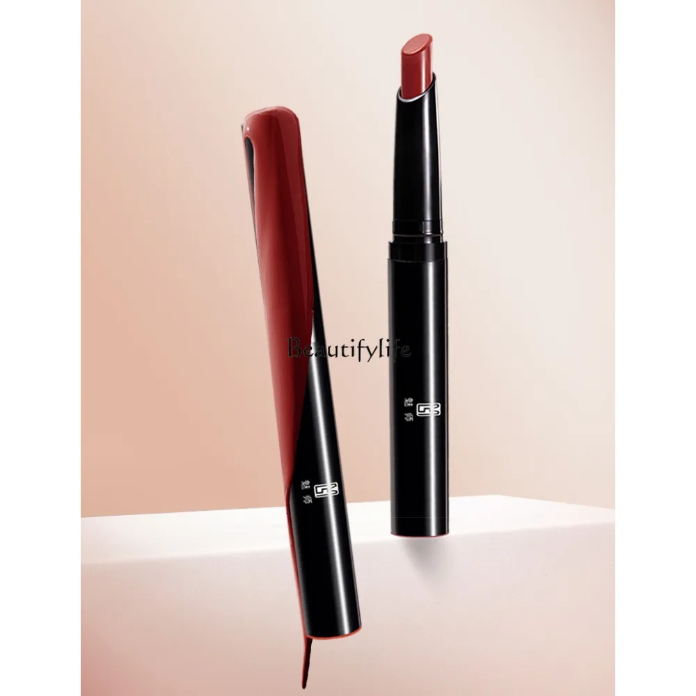 Honey Light Lip Balm Moisturizing Color, Rendering Light and Comfortable, Not Thick and Not Sticky
Honey Light Lip Balm Moisturizing Color, Rendering Light and Comfortable, Not Thick and Not Sticky