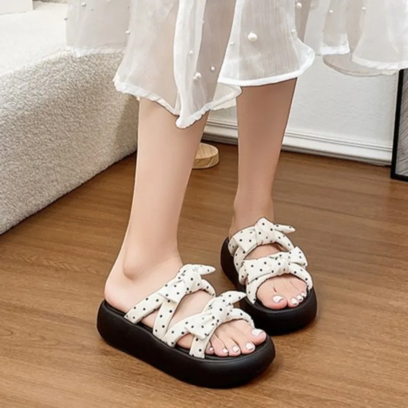 Platform Slippers Women's 2026 New Summer Wear Non-slip with Skirt Soft-soled Non-slip Sandals
Platform Slippers Women's 2026 New Summer Wear Non-slip with Skirt Soft-soled Non-slip Sandals