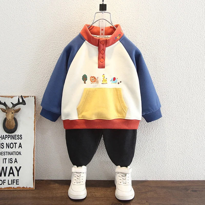Thiened Fce Hoodie Sweatirt for Boys Autumn Winter New Sle Double Layer High Collar Overhead Cotton Breathable Antib...
Thiened Fce Hoodie Sweatirt for Boys Autumn Winter New Sle Double Layer High Collar Overhead Cotton Breathable Antib...