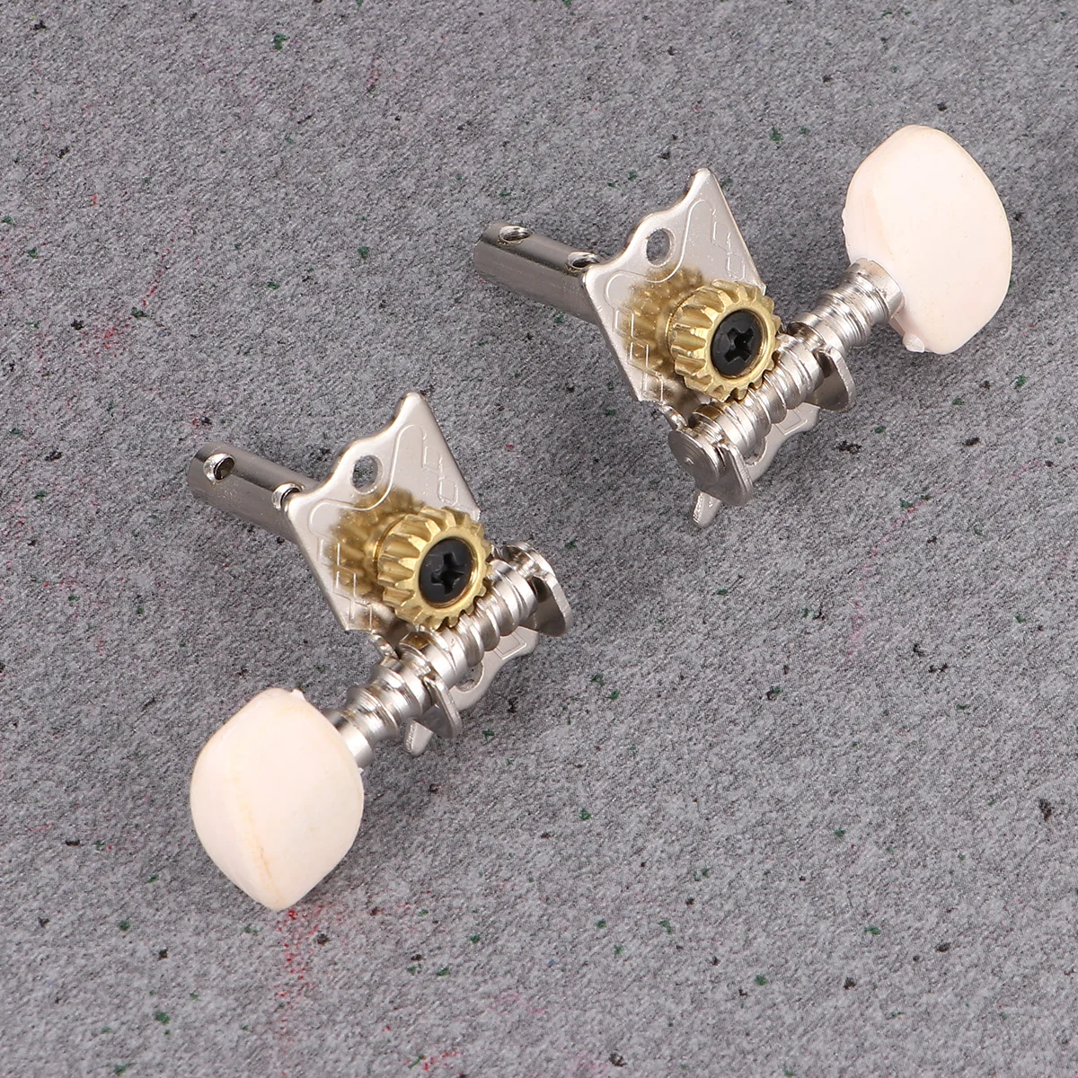 6Pcs Guitar Tuning Pegs Retro Design Acoustic Guitar Ukulele String Fix Improve Sound Silver Ukulele Machine Heads
6Pcs Guitar Tuning Pegs Retro Design Acoustic Guitar Ukulele String Fix Improve Sound Silver Ukulele Machine Heads