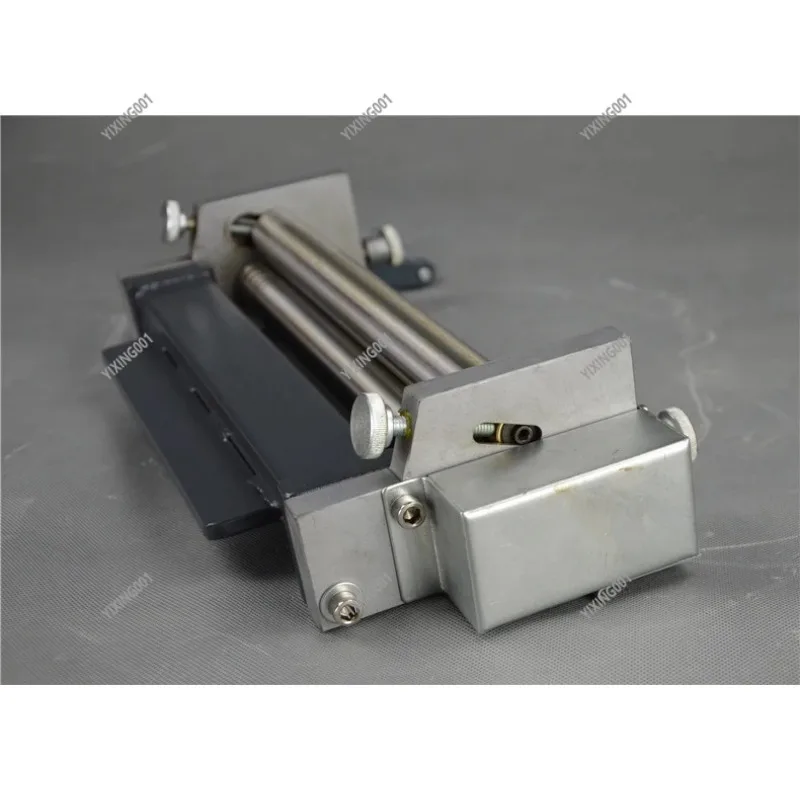 Desktop Metal Plate Bender Manual Bending Machine round Tube Roller Making Tool Plate Rolling Machine for Metal Plate Bend
Desktop Metal Plate Bender Manual Bending Machine round Tube Roller Making Tool Plate Rolling Machine for Metal Plate Bend