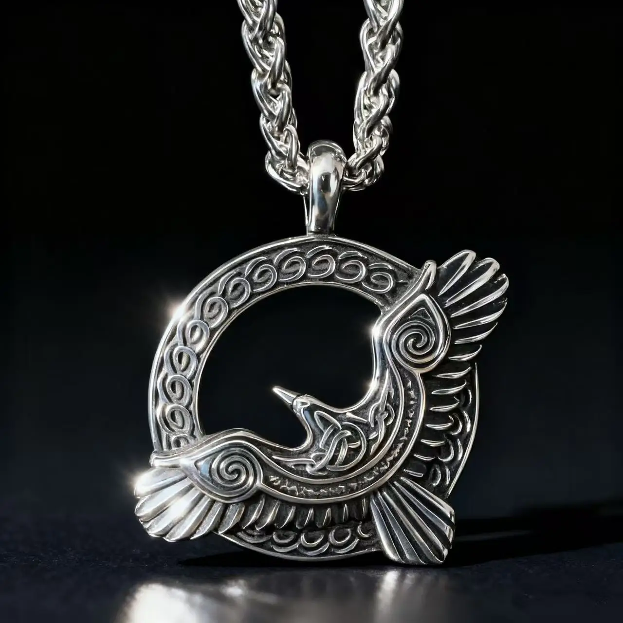 HNSP 316L Stainless Steel Celtic Art Crow Pendant Necklace For Men Viking Jewelry Accessories Gift Box
HNSP 316L Stainless Steel Celtic Art Crow Pendant Necklace For Men Viking Jewelry Accessories Gift Box