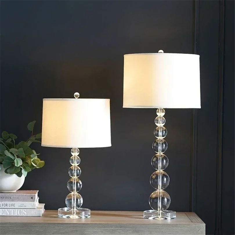 American CrystaBedroom Bedside Modern LED Decorative Art Crystal Ball Living Room Pastoral Bedside Lamp 스탠드 조명
American CrystaBedroom Bedside Modern LED Decorative Art Crystal Ball Living Room Pastoral Bedside Lamp 스탠드 조명