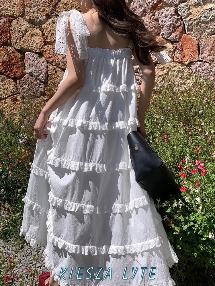 streetwear 2024 Summer French Cake Lace Party Sexy Strappy White Dresses Women/Light Luxury Korea High Quality Beach Dress
streetwear 2024 Summer French Cake Lace Party Sexy Strappy White Dresses Women/Light Luxury Korea High Quality Beach Dress