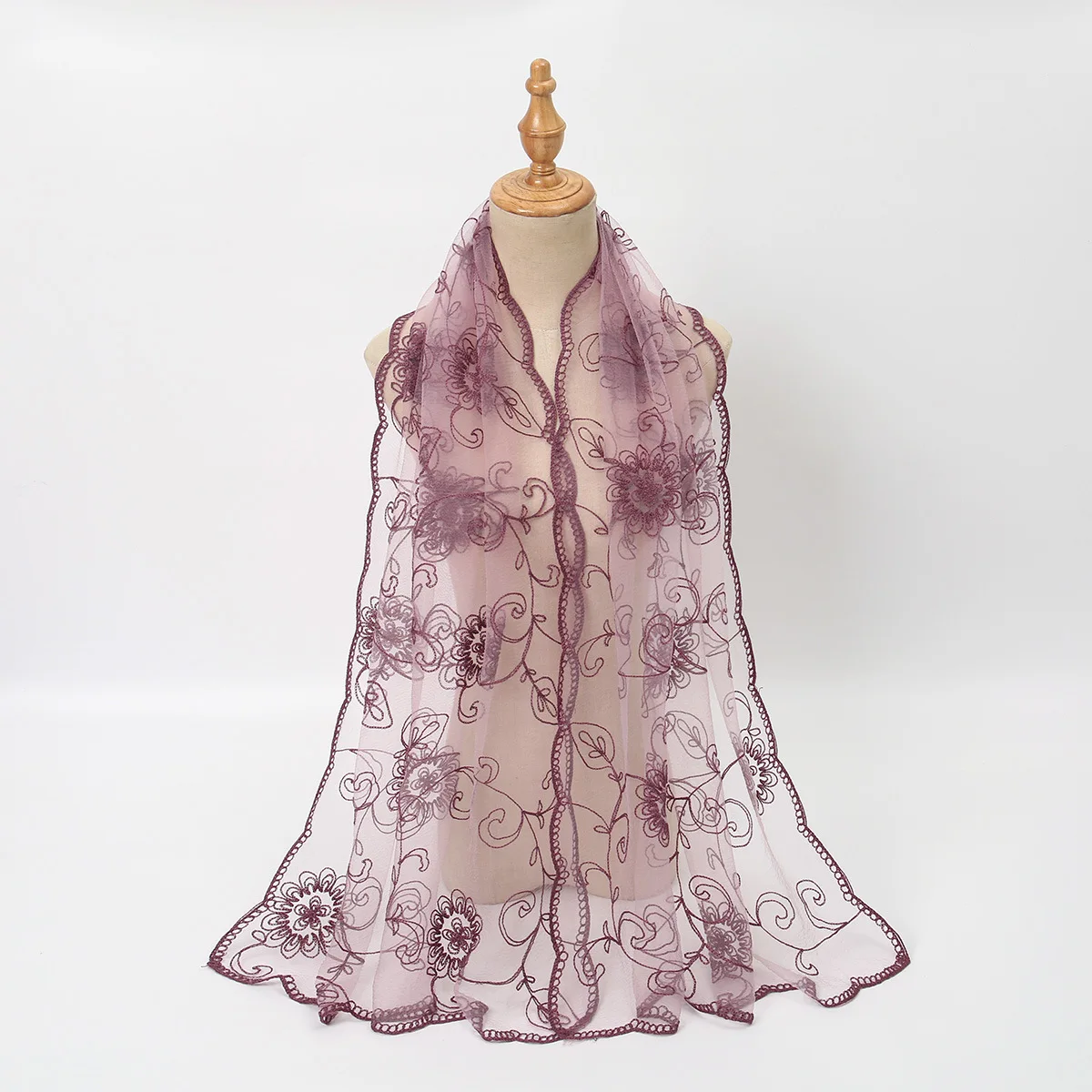 Retro Lace Embroidery Mesh Scarf For Women Girls Solid Floral Sunscreen Scarves Soft Shawl Foulard Breathable Female Wrap Shawls
Retro Lace Embroidery Mesh Scarf For Women Girls Solid Floral Sunscreen Scarves Soft Shawl Foulard Breathable Female Wrap Shawls