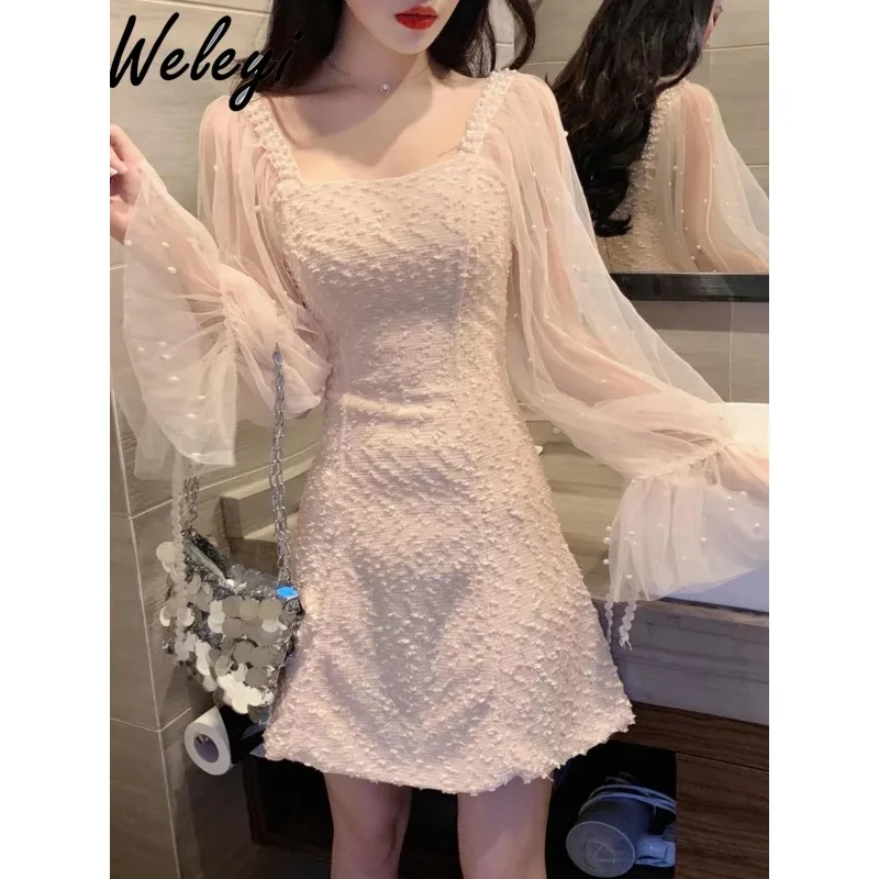 Woman Sweet Fashion Jirai Kei Dresses 2024 Spring and Summer New Mesh Stitching Mid Length Beaded Puff Sleeve Waist A Line Dress
Woman Sweet Fashion Jirai Kei Dresses 2024 Spring and Summer New Mesh Stitching Mid Length Beaded Puff Sleeve Waist A Line Dress