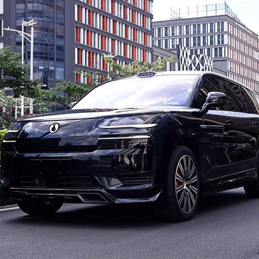 Для DENZA N9 модифицированный спортивный комплект GF Surround, передняя губа, передняя лопата, боковая юбка, задняя губа, черный воин, внешний вид, детали 
Для DENZA N9 модифицированный спортивный комплект GF Surround, передняя губа, передняя лопата, боковая юбка, задняя губа, черный воин, внешний вид, детали