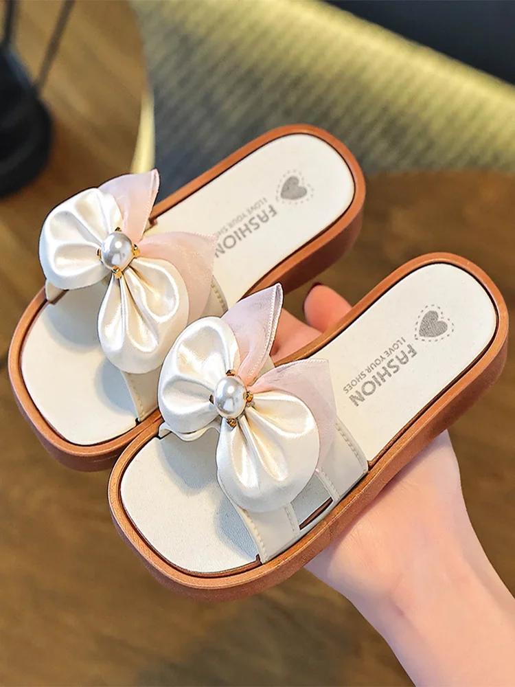 Girls 2025 New Kids Slippers Bow Spring and Autumn Open Toe Slippers Girls Soft Outdoor Slippers
Girls 2025 New Kids Slippers Bow Spring and Autumn Open Toe Slippers Girls Soft Outdoor Slippers