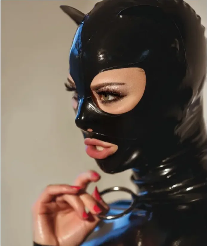 Black Latex Cat Unisex Rubber Hoods Sexy Mask With Ears Fetish Cosplay Costume Accessory for Adults Handmade Back Zip Customized
Black Latex Cat Unisex Rubber Hoods Sexy Mask With Ears Fetish Cosplay Costume Accessory for Adults Handmade Back Zip Customized