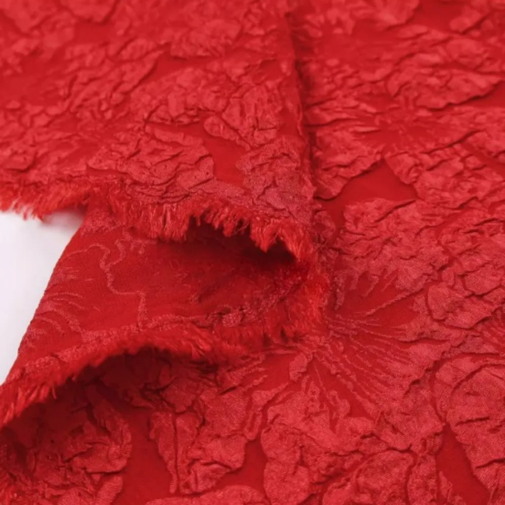 Большая красная эластичная цветочная художественная рельефная жаккардовая ткань для весенне-летнего комплекта юбки Дизайнерская ткань «сделай сам» по метрам Швейный материал
Большая красная эластичная цветочная художественная рельефная жаккардовая ткань для весенне-летнего комплекта юбки Дизайнерская ткань «сделай сам» по метрам Швейный материал