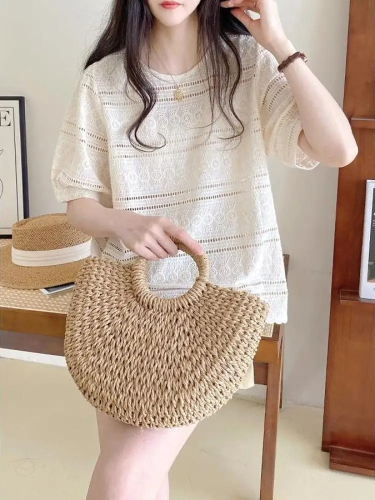 2024 New Women's Short Sleeve round Neck Pullover Hollow out Lace Floral Print Color Shirt Korean Style Doll Top
2024 New Women's Short Sleeve round Neck Pullover Hollow out Lace Floral Print Color Shirt Korean Style Doll Top
